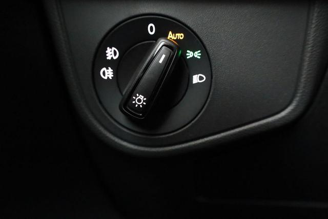 Volkswagen Taigo Style 1.0 TSI DSG Style, IQ.Light, Kamera, ACC, Winter, 18-Zoll, 3 J.-Garantie 