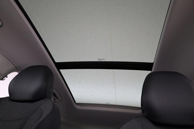 Volkswagen Tiguan 1.5 eTSI 110 kW Life DSG Life, Pano, Navi, EasyOpen, LED-Plus, 5 J.-Garantie 