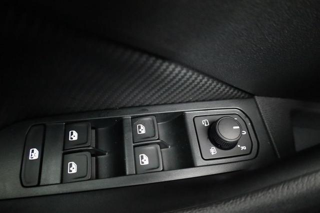 Skoda Kamiq Monte Carlo 1.5 TSI DSG Carlo, Matrix, AHK, 18-Zoll, Pano, Navi, Side, 5 J.-Garantie 