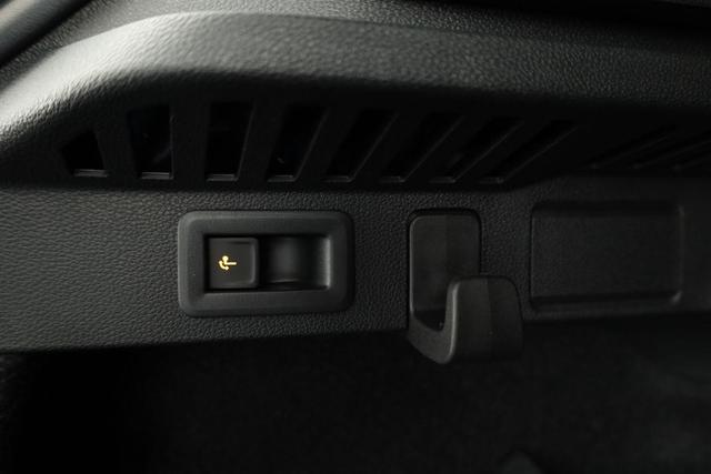 Skoda Kamiq Monte Carlo 1.5 TSI DSG Carlo, Matrix, AHK, 18-Zoll, Pano, Navi, Side, 5 J.-Garantie 