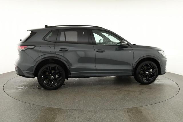 Volkswagen Tiguan 2.0 TSI 195 kW 4Motion R-Line DSG 4M Black, Pano, AHK, IQ.Light, AreaView, 20-Zoll, Navi 