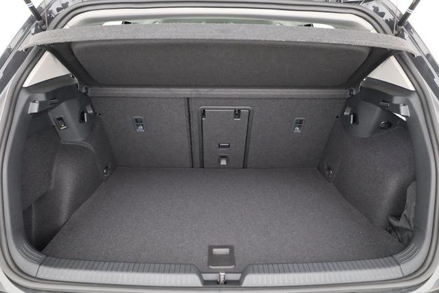 Volkswagen Golf 1.5 TSI eHybrid 150 kW Edition 50 VIII Style, AHK, Navi, Kamera, Side, LED-Plus 