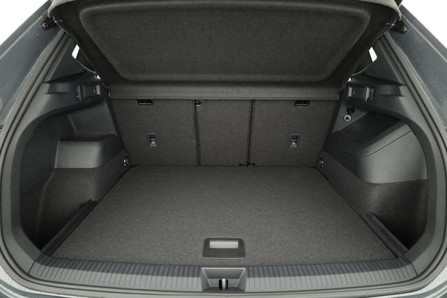 Volkswagen Tiguan 2.0 TDI 142 kW 4Motion R-Line DSG 4M Black Style, AHK. Navi, AreaView, Side, Winter, el. Klappe 