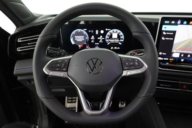 Volkswagen Tiguan 2.0 TDI 142 kW 4Motion R-Line DSG 4 Motion R-LINE, IQ.Light, AHK, Navi, AreaView, LEDER, Side, Winter, 20-Zoll 