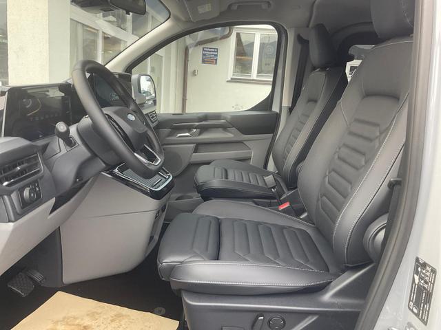 Ford Tourneo Custom 320 L2 Titanium AWD 2.0 AT X, 8-Sitzer, 19-Zoll, ACC, Standheizung, Navi, Soundsystem 