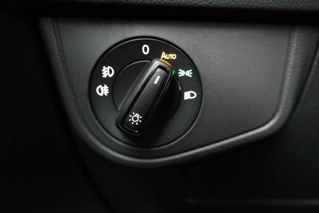 Volkswagen Taigo Style 1.0 TSI DSG Style, IQ.Light, Kamera, ACC, Winter, 18-Zoll, 3 J.-Garantie 
