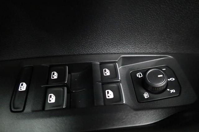 Volkswagen Taigo Style 1.0 TSI DSG Style, IQ.Light, Kamera, ACC, Winter, 18-Zoll, 3 J.-Garantie 