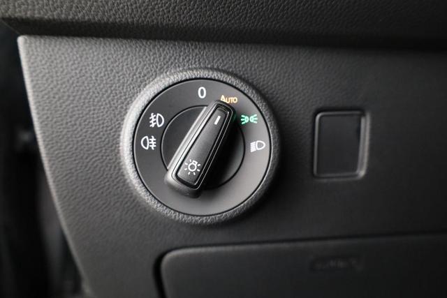 Cupra Ateca Basis 4Drive 2.0 TSI DSG 4Drive, AHK, AreaView, Navi, EasyOpen 