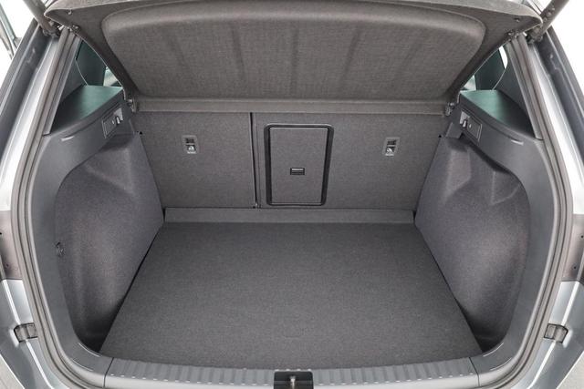 Cupra Ateca Basis 4Drive 2.0 TSI DSG 4Drive, AHK, AreaView, Navi, EasyOpen 