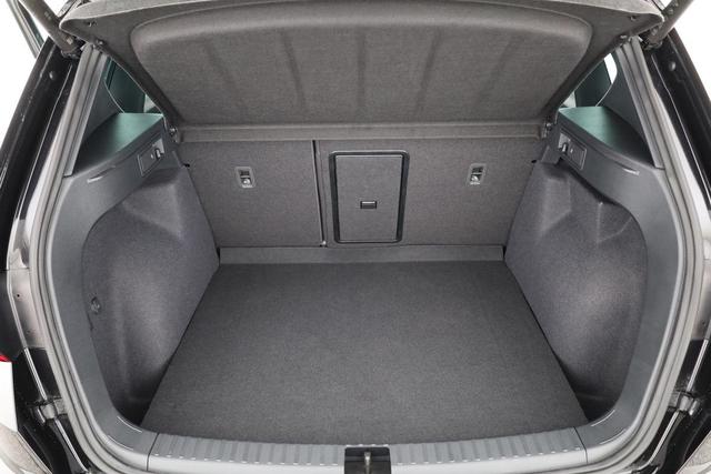 Cupra Ateca Basis 4Drive 2.0 TSI DSG 4Drive, AHK, AreaView, Navi, EasyOpen 