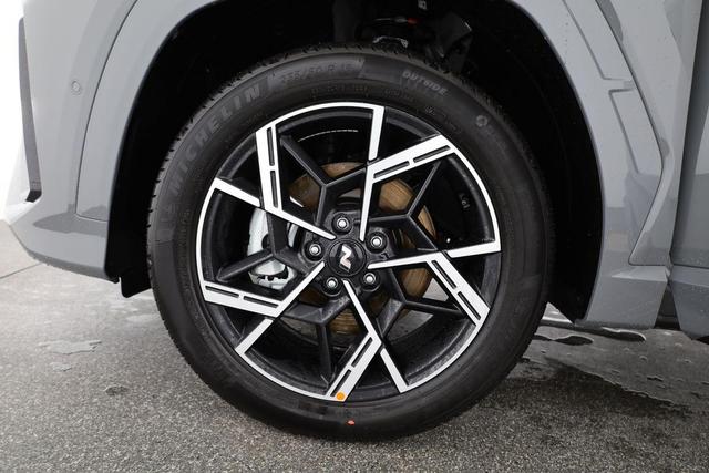 Hyundai TUCSON N Line 2WD 1.6 T-GDI DCT N-LINE, Navi, AreaView, Side, Winter, el. Klappe, 19-Zoll, Teilleder 