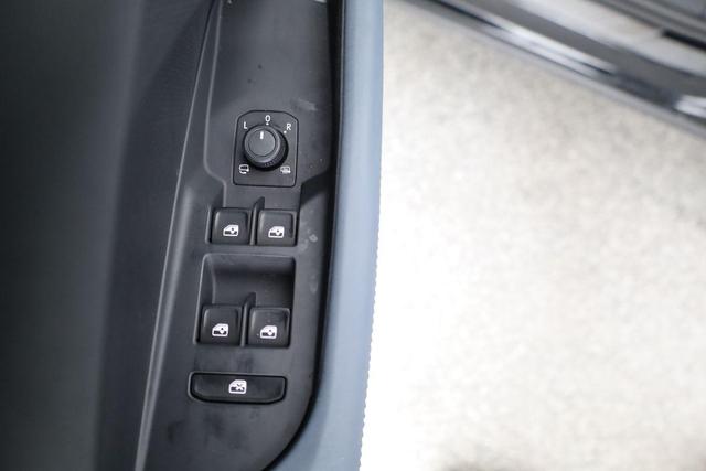 Cupra Terramar 1.5 eTSI 110 kW DSG, AHK, HuD, el. Klappe, Navi, 3-J Garantie 