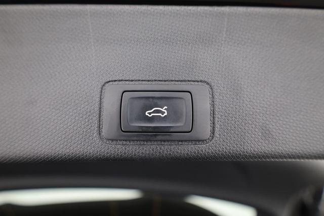 Cupra Terramar 1.5 eTSI 110 kW DSG, AHK, HuD, el. Klappe, Navi, 3-J Garantie 