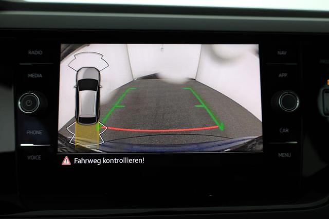 Volkswagen Taigo R-Line 1.5 TSI DSG R-LINE, AHK, Navi, Matrix, Kamera, ACC, Winter 