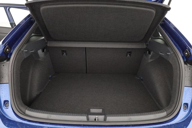 Volkswagen Taigo R-Line 1.5 TSI DSG R-LINE, AHK, Navi, Matrix, Kamera, ACC, Winter 