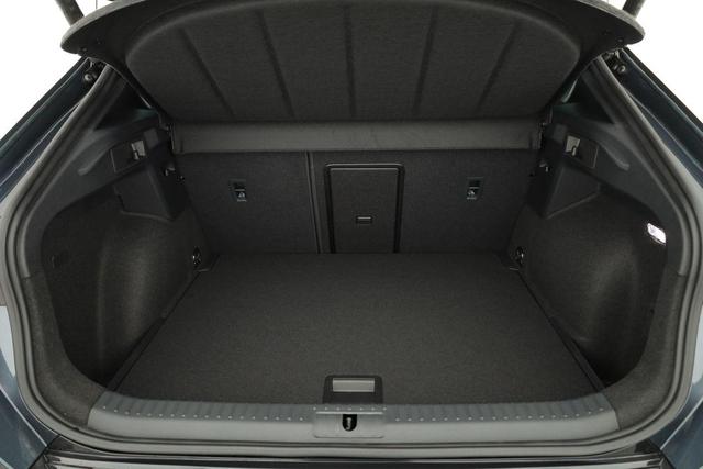 Cupra Formentor 1.5 eTSI 110 kW DSG, Matrix, Navi, Kamera, Winter, el. Klappe, 5 J.-Garantie 