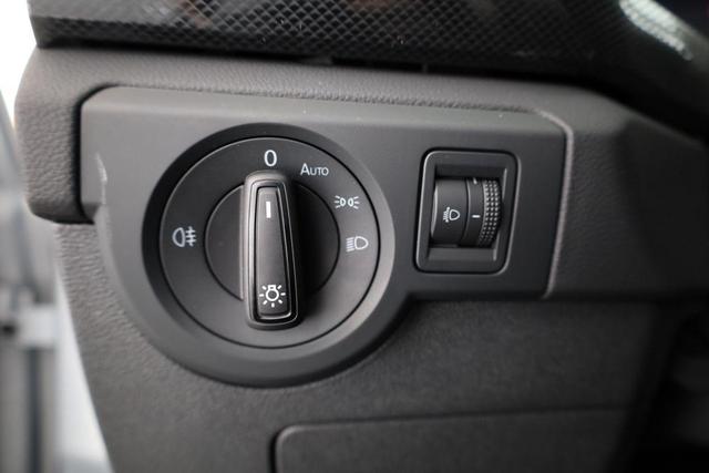 Volkswagen T-Cross 1.0 TSI 85 kW Life DSG Life, LED, Kamera, ACC, Side, Winter, 17-Zoll, 3-J. Garantie 