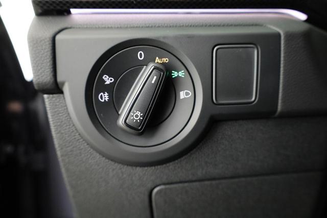 Volkswagen T-Cross 1.5 TSI 110 kW R-Line DSG R-Line, Navi, AHK, IQ.Light, Kamera, Side, Winter, 18-Zoll 