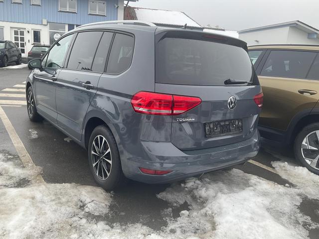 Volkswagen Touran United Start-Stopp 1.5 TSI DSG United, 7-Sitzer, AHK, Navi, 16-Zoll 