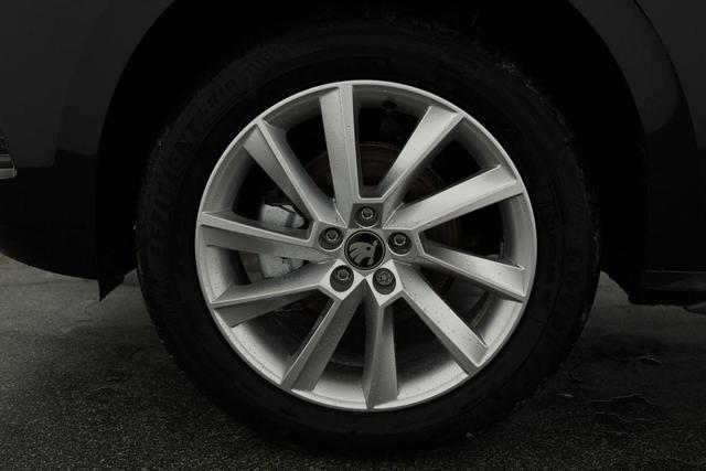 Skoda Kamiq Selection 1.0 TSI DSG Selection, LED, Kamera, ACC, Side, Winter 