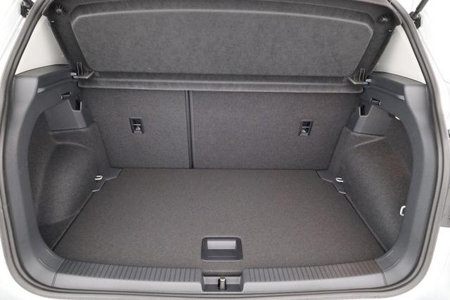 Volkswagen T-Cross 1.0 TSI 85 kW Life DSG Life, LED, Kamera, ACC, Side, Winter, 17-Zoll, 3-J. Garantie 