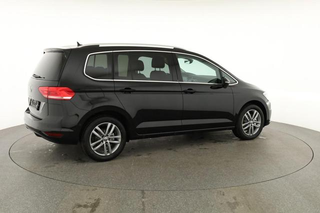 Volkswagen Touran Comfortline BMT/Start-Stopp 1.5 TSI DSG Comfortline, 7-Sitzer, AHK, Navi, Kamera, Side, Winter, 3 J.-Garantie 