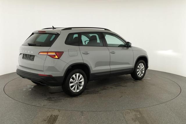 Skoda Karoq Selection 1.5 TSI Selection, AHK, LED, Kamera, Winter, Ladeboden, 4 J.-Garantie 