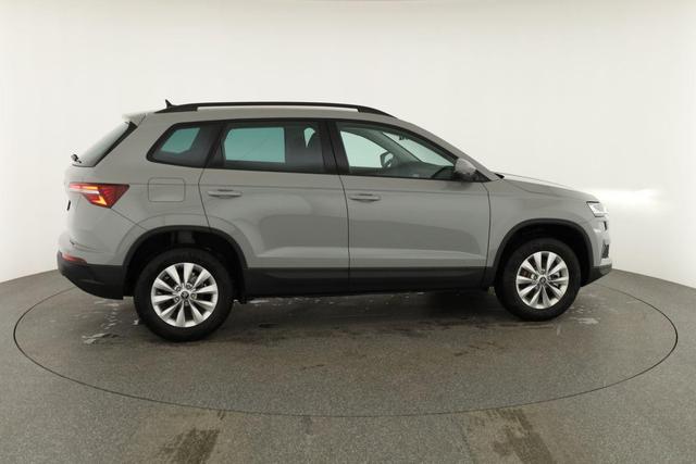 Skoda Karoq Selection 1.5 TSI Selection, AHK, LED, Kamera, Winter, Ladeboden, 4 J.-Garantie 
