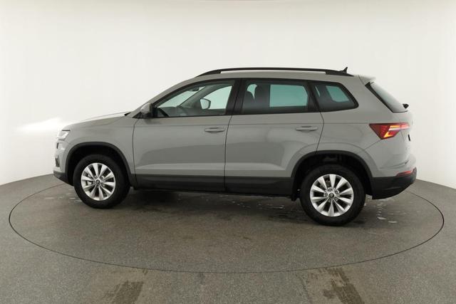 Skoda Karoq Selection 1.5 TSI Selection, AHK, LED, Kamera, Winter, Ladeboden, 4 J.-Garantie 