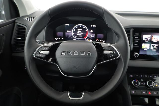 Skoda Karoq Selection 1.5 TSI Selection, AHK, LED, Kamera, Winter, Ladeboden, 4 J.-Garantie 