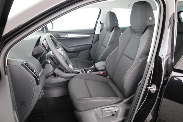 Skoda Karoq Selection 1.5 TSI Selection, AHK, LED, Kamera, Winter, Ladeboden, 4 J.-Garantie 