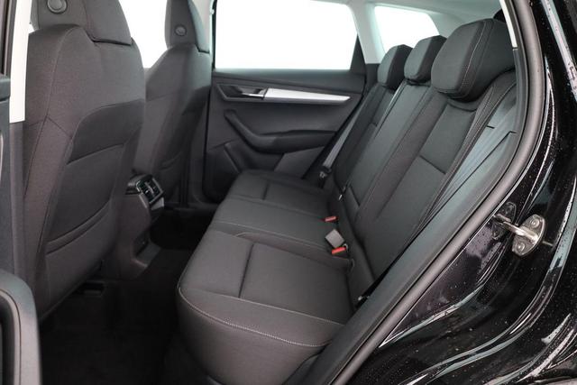 Skoda Karoq Selection 1.5 TSI DSG Selection, AHK, LED, Kamera, Winter, Ladeboden, 4 J.-Garantie 