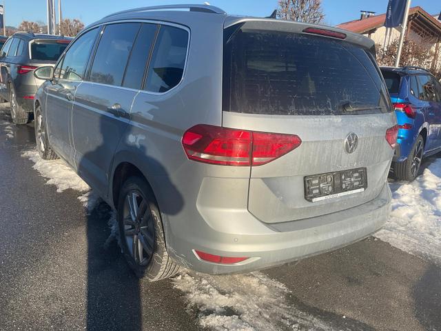 Volkswagen Touran Comfortline BMT/Start-Stopp 1.5 TSI DSG Comfortline, 7-Sitzer, AHK, Navi, Side, Kamera, Winter, 17-Zoll 