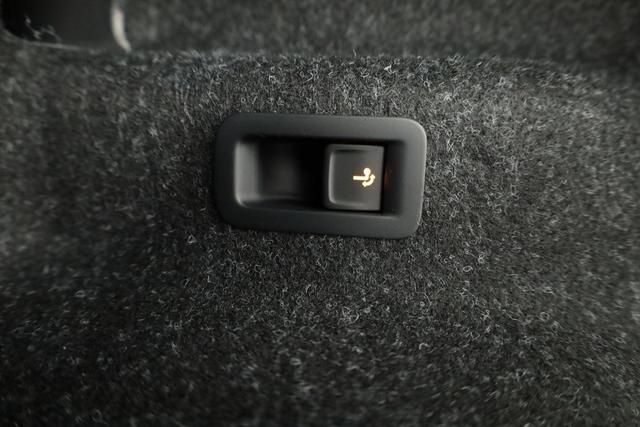 Skoda Enyaq 85 Sportline Sportline, AHK, Navi, Matrix, Side, Winter, 20 Zoll 