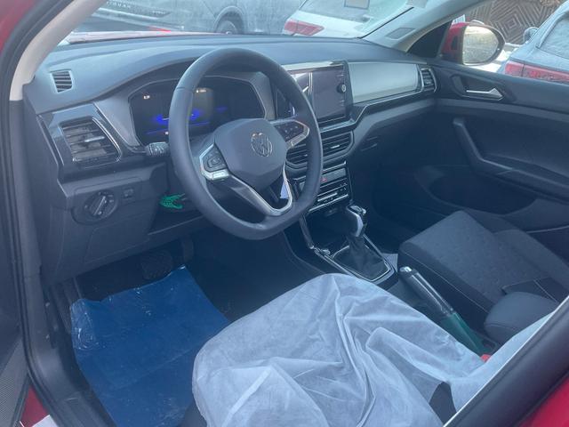 Volkswagen T-Cross - 1.0 TSI 85 kW Life DSG Life, AHK, Side, ACC, Kamera, 3 J.-Garantie