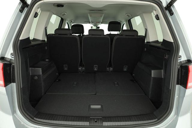 Volkswagen Touran Comfortline BMT/Start-Stopp 1.5 TSI DSG Comfortline, 7-Sitzer, AHK, Navi, Side, Kamera, Winter, 17-Zoll, 3 J.-Garantie 