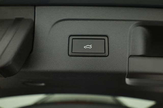 Volkswagen Touran Comfortline BMT/Start-Stopp 1.5 TSI DSG Comfortline, AHK, Navi, Side, Kamera, Winter, 17-Zoll, 3 J.-Garantie 