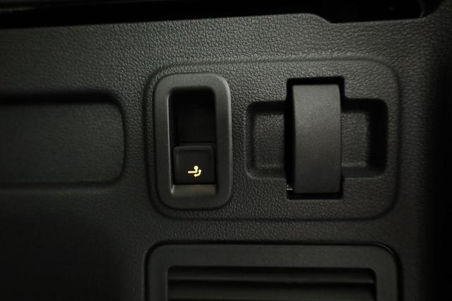 Volkswagen Touran Comfortline BMT/Start-Stopp 1.5 TSI DSG Comfortline, AHK, Navi, Side, Kamera, Winter, 17-Zoll, 3 J.-Garantie 