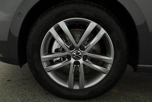 Volkswagen Touran Comfortline BMT/Start-Stopp 1.5 TSI DSG Comfortline, AHK, Navi, Side, Kamera, Winter, 17-Zoll, 3 J.-Garantie 