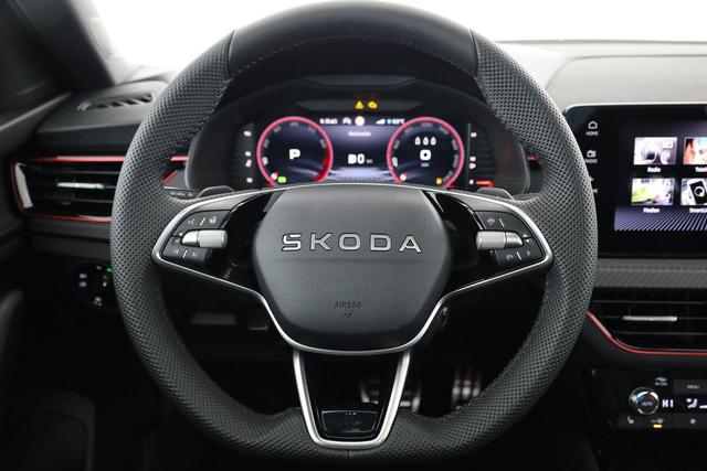 Skoda Kamiq Monte Carlo 1.0 TSI DSG Carlo, Matrix, Pano, Navi, Kamera, 5 J.-Garantie 