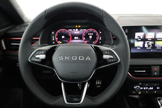 Skoda Kamiq Monte Carlo 1.0 TSI DSG Carlo, Matrix, Pano, Navi, Kamera, 5 J.-Garantie 