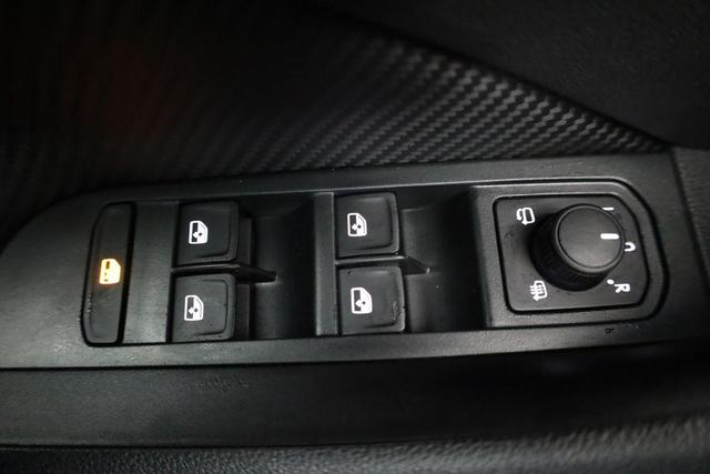 Skoda Kamiq Monte Carlo 1.0 TSI DSG Carlo, Matrix, Pano, Navi, Kamera, 5 J.-Garantie 