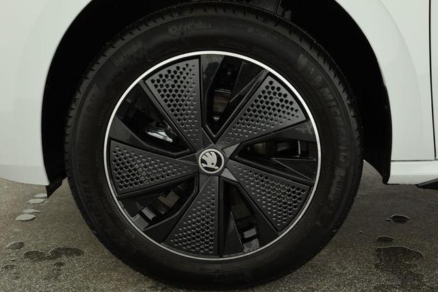 Skoda Kamiq Monte Carlo 1.0 TSI DSG Carlo, Matrix, Pano, Navi, Kamera, 5 J.-Garantie 