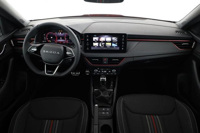 Skoda Kamiq Monte Carlo 1.0 TSI DSG Carlo, Matrix, AHK, 18-Zoll, Pano, Navi, el.Klappe, 5 J.-Garantie 