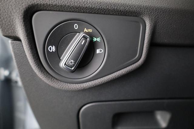 Volkswagen Touran Comfortline BMT/Start-Stopp 1.5 TSI DSG Comfortline, AHK, Navi, Side, Kamera, Winter, 17-Zoll, 3 J.-Garantie 