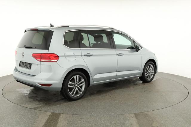 Volkswagen Touran Comfortline BMT/Start-Stopp 1.5 TSI DSG Comfortline, AHK, Navi, Side, Kamera, Winter, 17-Zoll, 3 J.-Garantie 