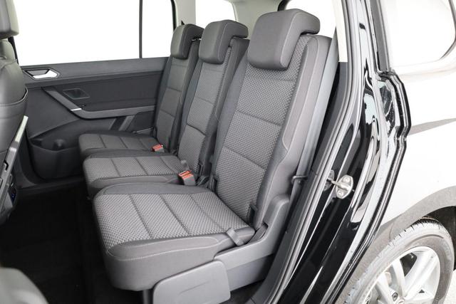 Volkswagen Touran Comfortline BMT/Start-Stopp 1.5 TSI DSG Comfortline, AHK, Navi, Side, Kamera, Winter, 17-Zoll, 3 J.-Garantie 