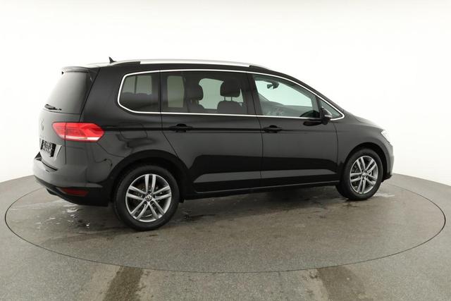 Volkswagen Touran Comfortline BMT/Start-Stopp 1.5 TSI DSG Comfortline, AHK, Navi, Side, Kamera, Winter, 17-Zoll, 3 J.-Garantie 