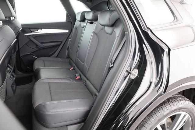 Audi Q5 40 TDI quattro S line S-Tronic S-Line, Matrix, AHK, Pano, Teilleder, 20-Zoll 