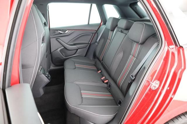 Skoda Kamiq Monte Carlo 1.5 TSI Carlo, Matrix, AHK, 18-Zoll, Pano, Navi, el. Klappe, 5 J.-Garantie 